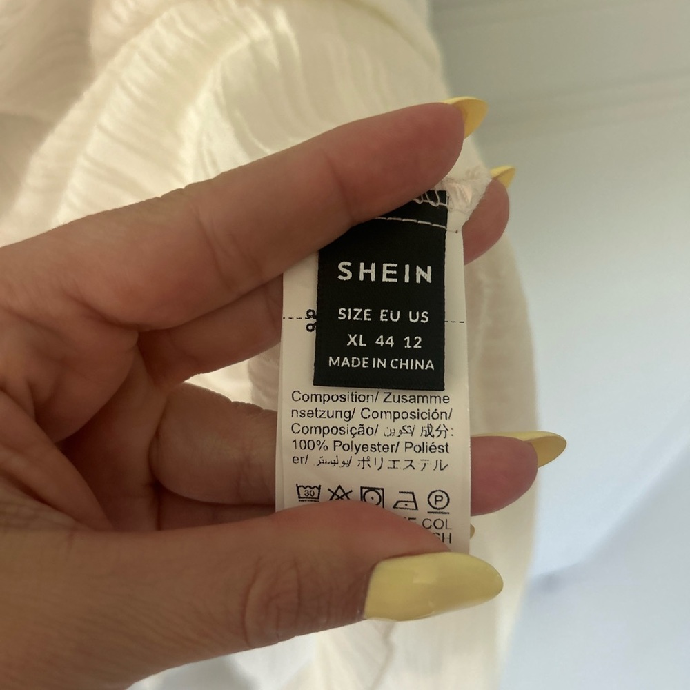 SHEIN White Top with Black Label Detail - Picture 3 of 3